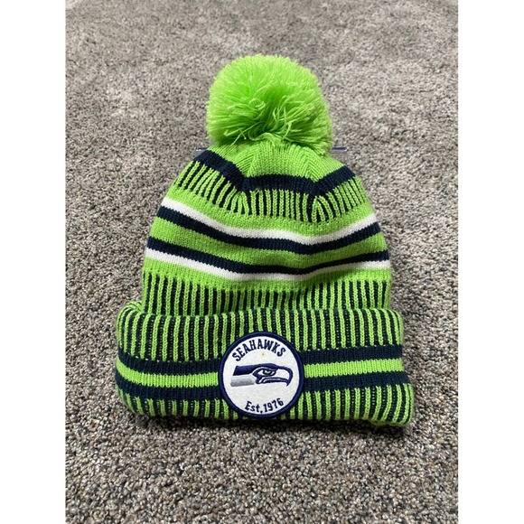 New Era Other - New Era Beanie Youth OSFM Green Excellent Seattle Seahawks NFL Pom Knit Hat